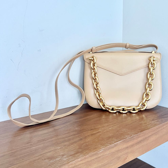 NEW Bottega Veneta Classic Chain Raffaeello Leather Chain Shoulder Bag - Picture 1 of 11